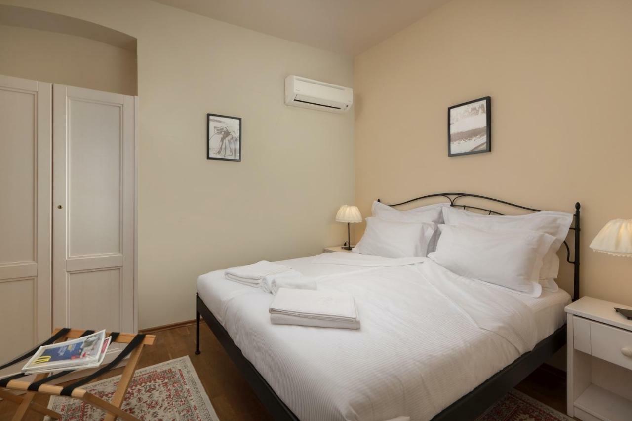Angelo D'Oro Apartments Trevisol Rovinj Exterior photo